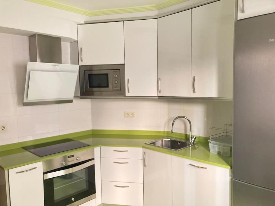 Centrico Apartamento De 2 Habitaciones By Bebalmy Ов'єдо Екстер'єр фото
